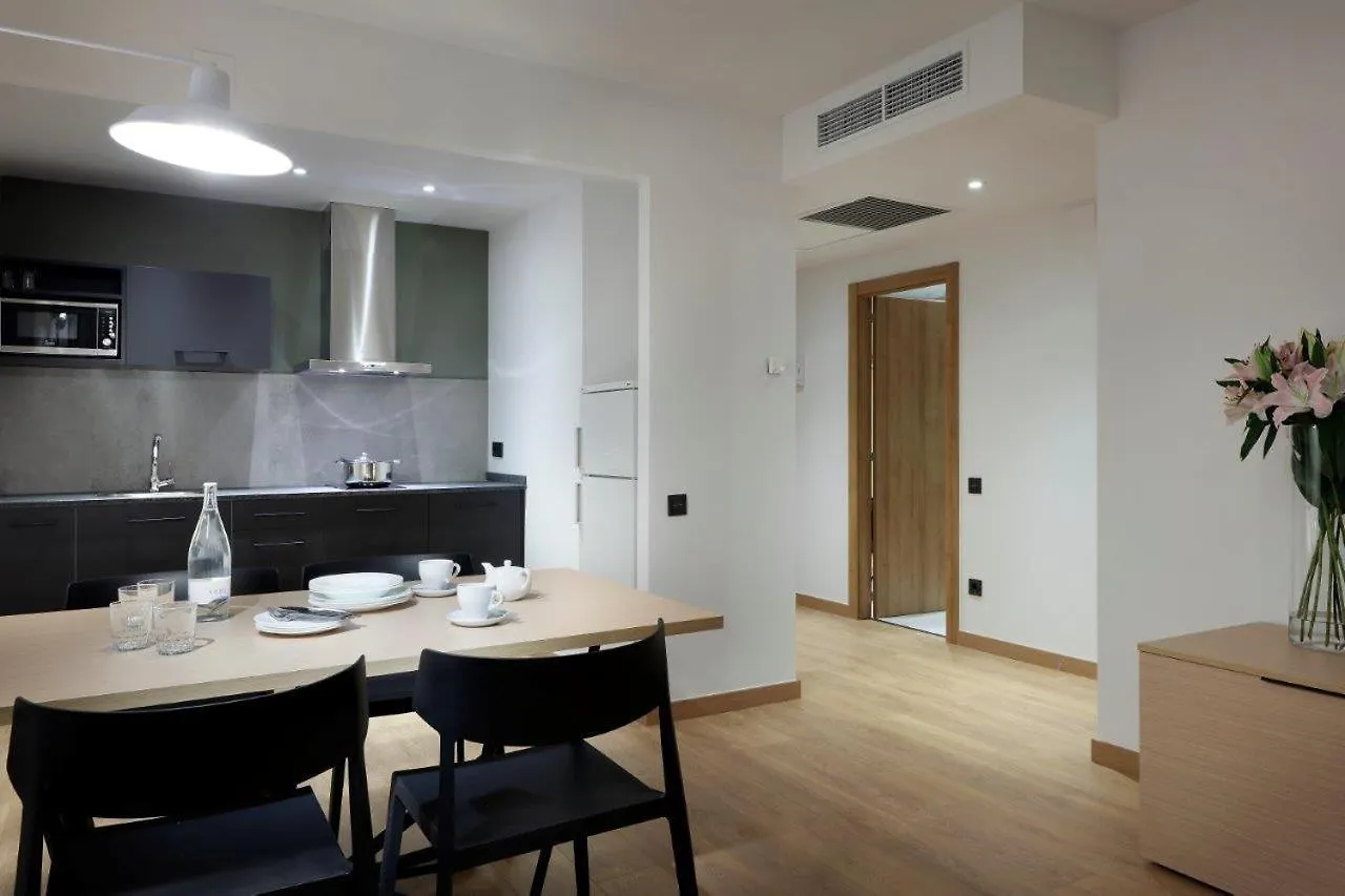 Apartaments Sb Corona トルトーザ アパート